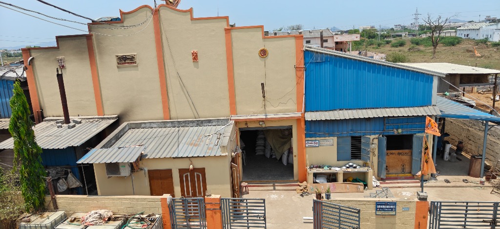 Sadguru Dall Mills Exterior
